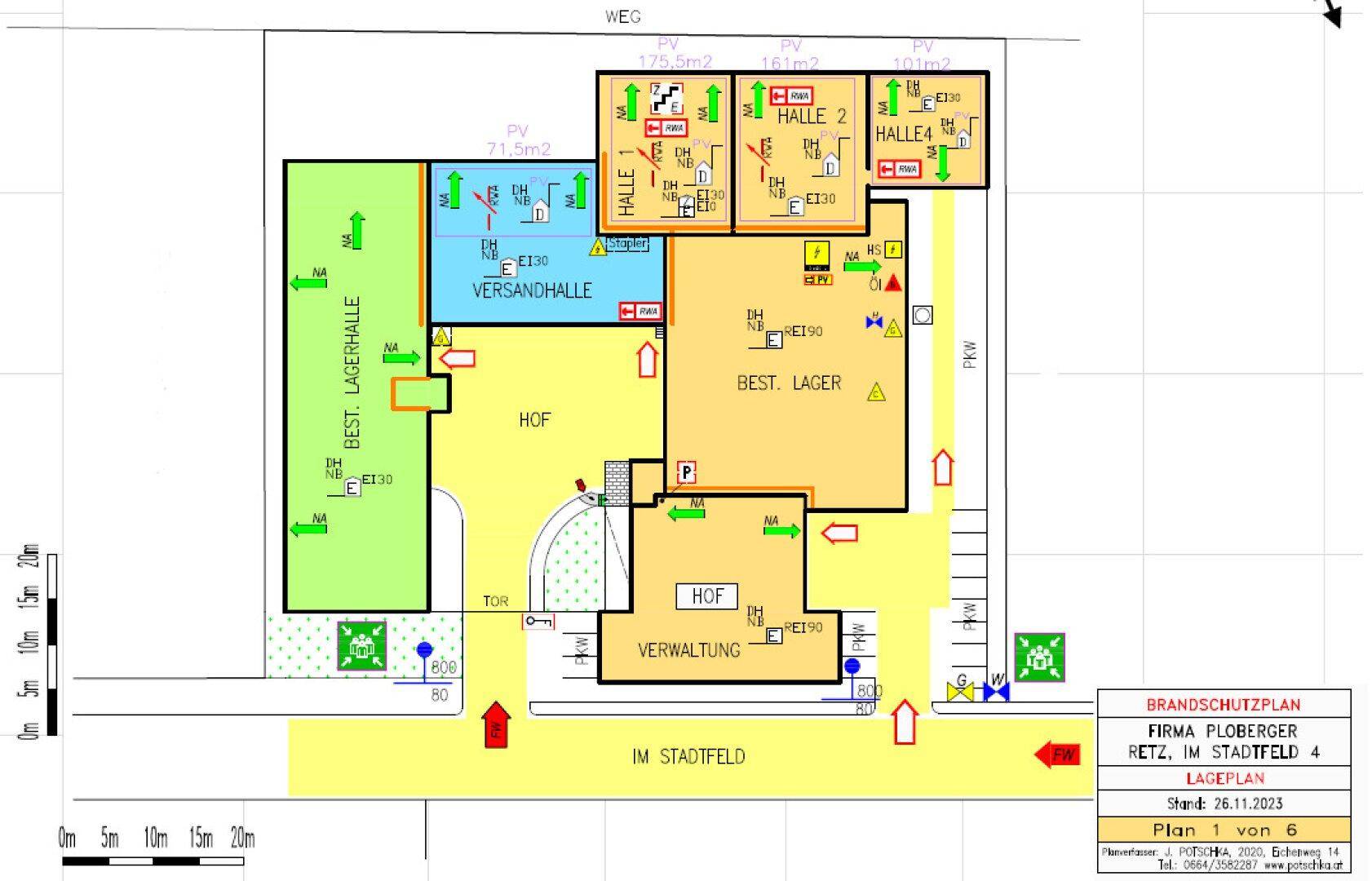 Brandschutzplan des Gebäudes mit verschiedenen Hallen, Büros und Fluchtwegen, übersichtlich dargestellt.
