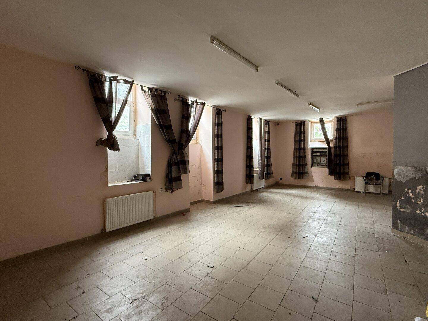 Ecklokal, ideal für Tanzstudio, Büro, Installationsbetrieb, STARTUP - Ansicht 4