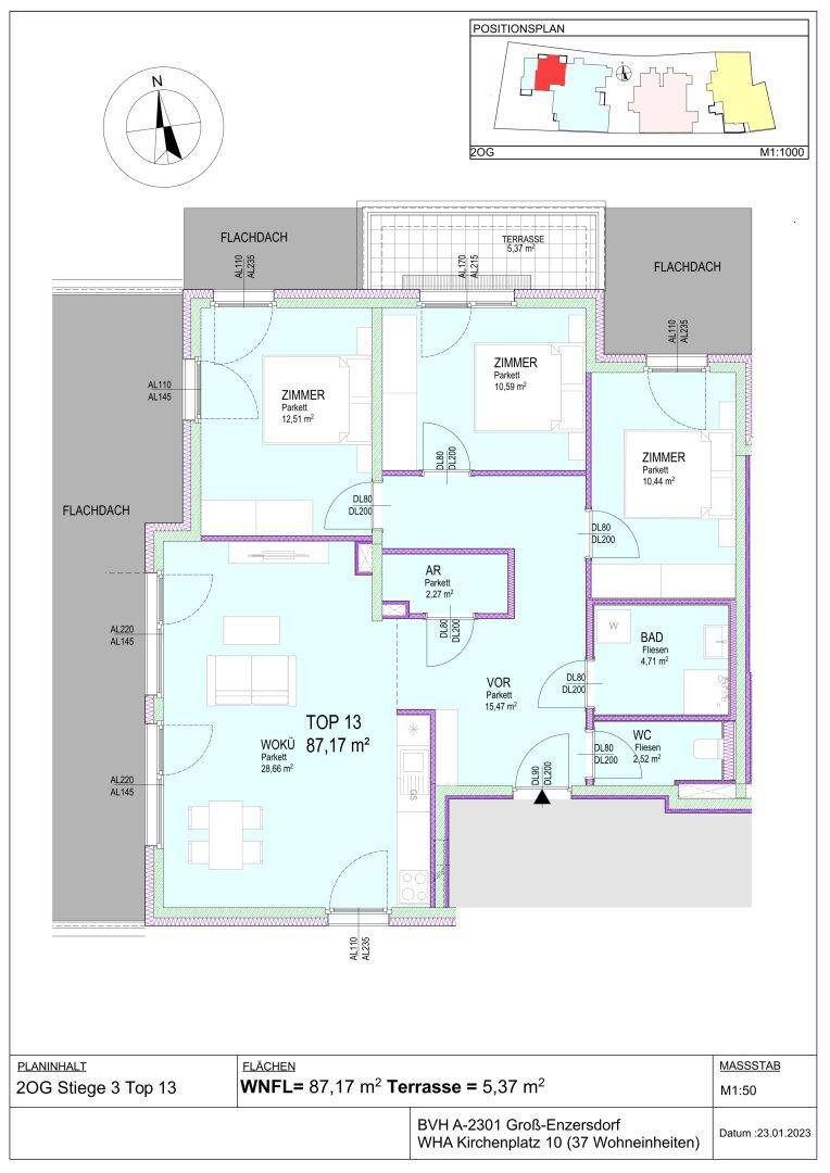 Detaillierter Grundriss der Wohnung TOP 13 mit drei Schlafzimmern, offener Wohnküche, separatem WC und einer sonnigen Terrasse.