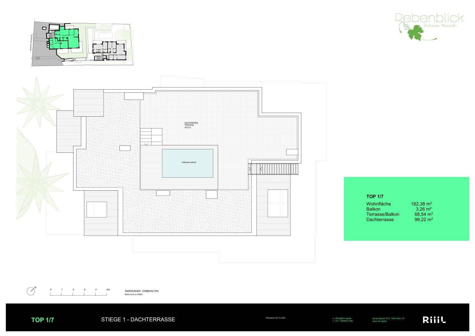 Grundriss der Dachterrasse mit integriertem Pool und verschiedenen Bereichen für Entspannung und Unterhaltung.
