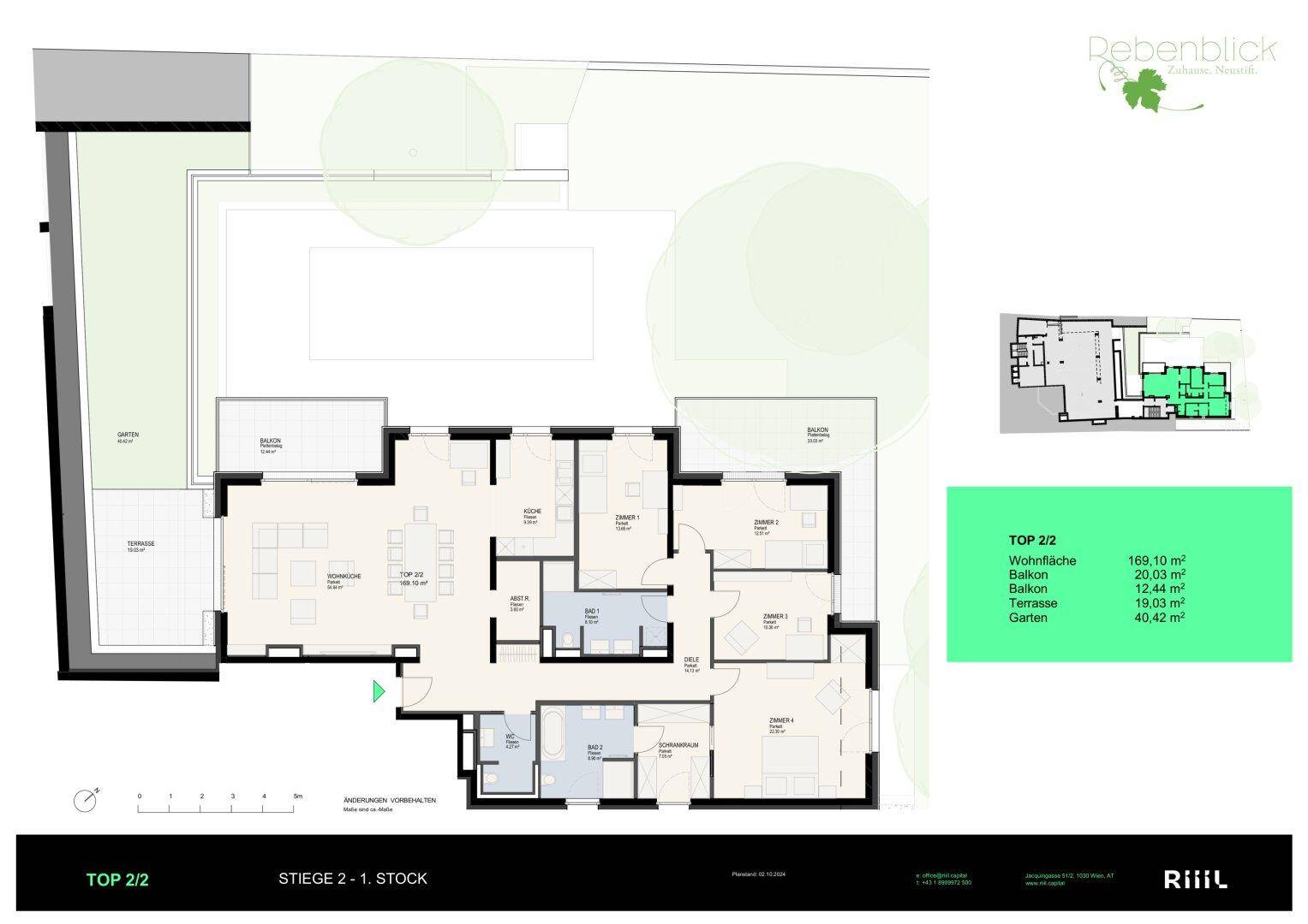 Grundriss einer Wohnung mit offenem Wohnbereich, mehreren Schlafzimmern, Bädern und Zugang zu Terrasse, Balkon und Garten.