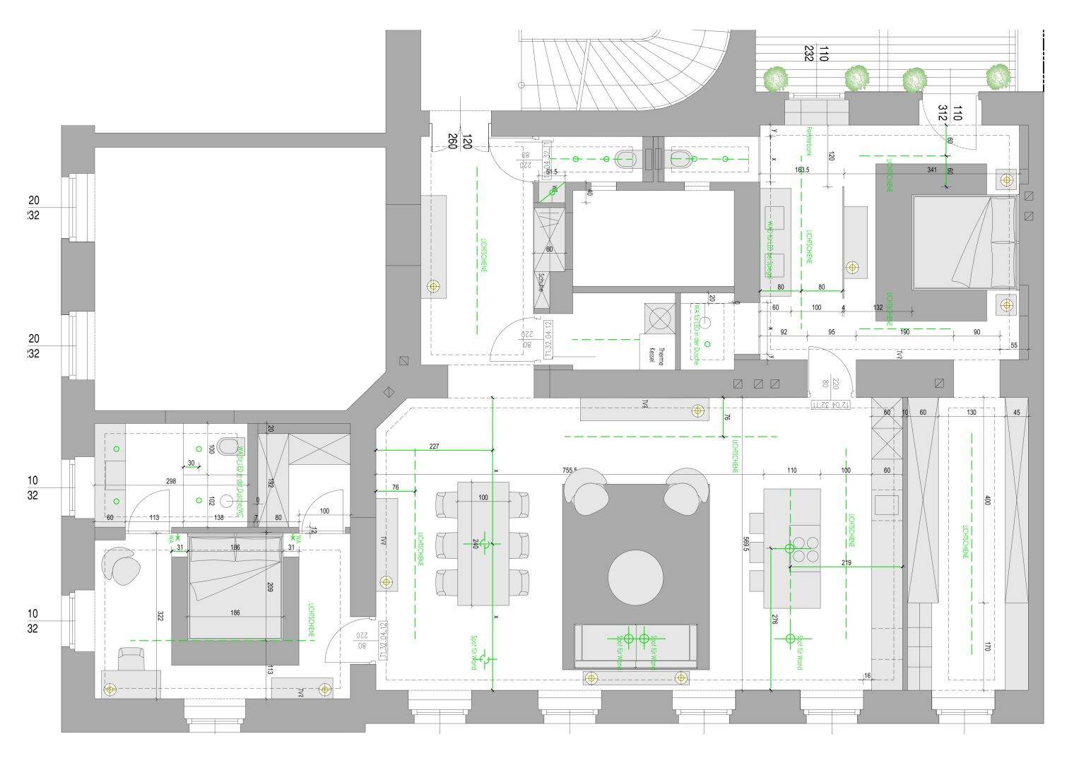 Detaillierter Grundriss einer Wohnung mit mehreren Zimmern, offener Küche und Bädern.