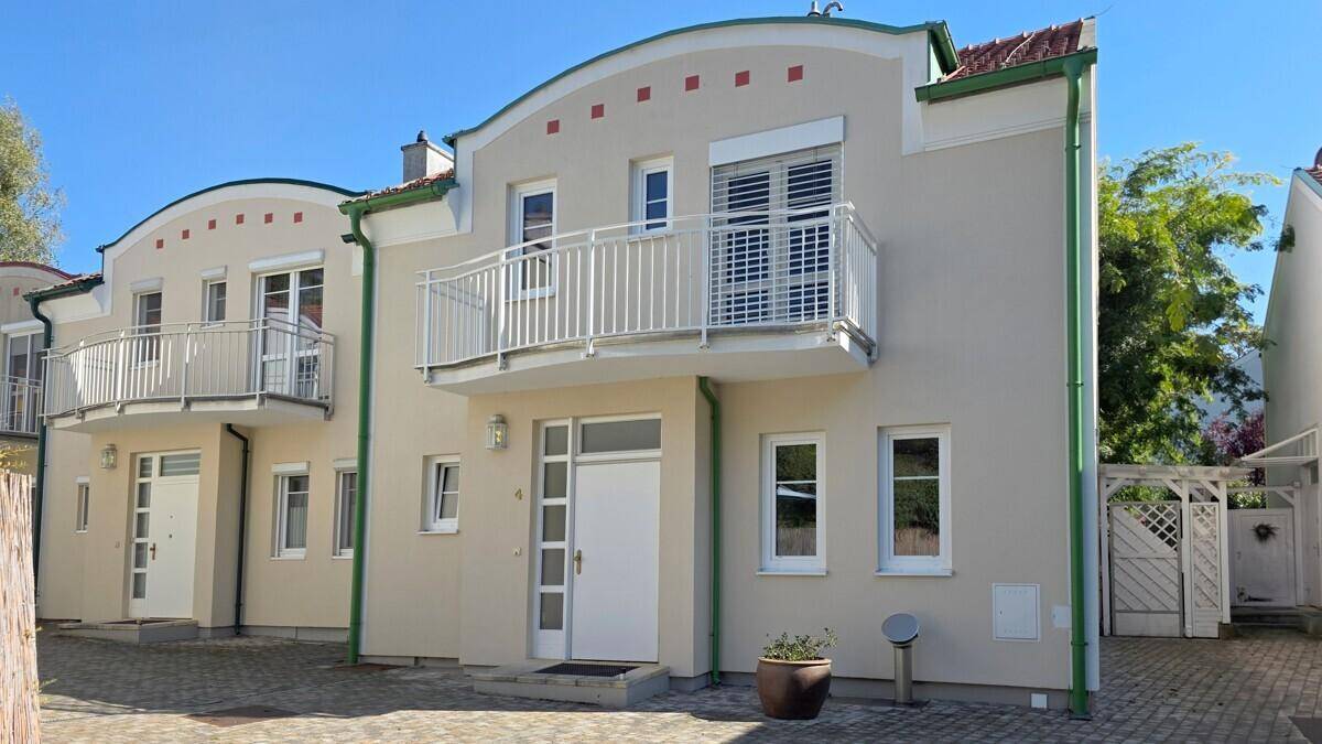 Haus Front