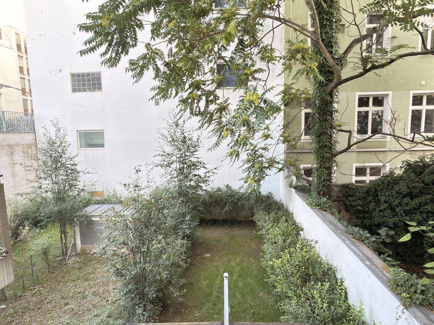 Blick auf den Eigengarten