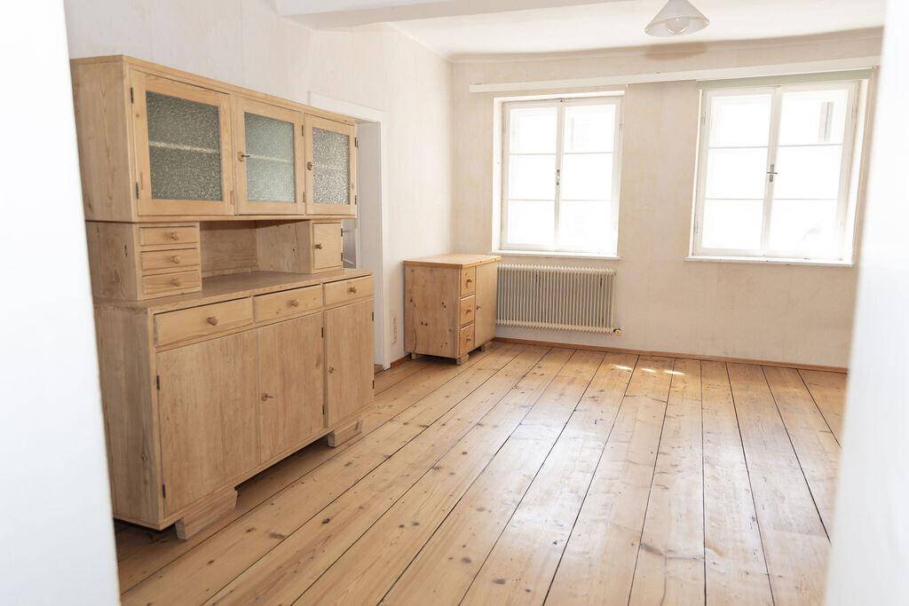 Gepflegtes Stadthaus mit 3 Einheiten - Widok 5