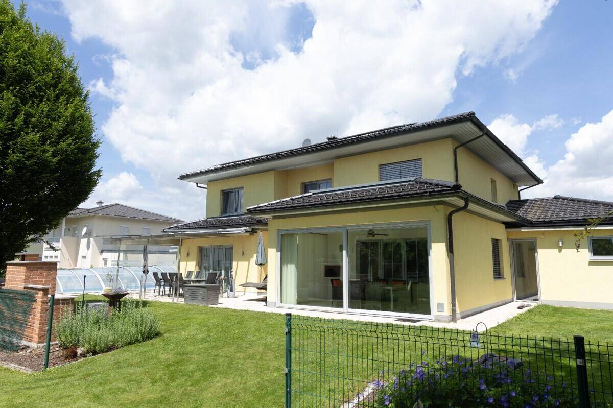 Villa-Pool-Wohlfühloase-Eleganz - Ansicht 3