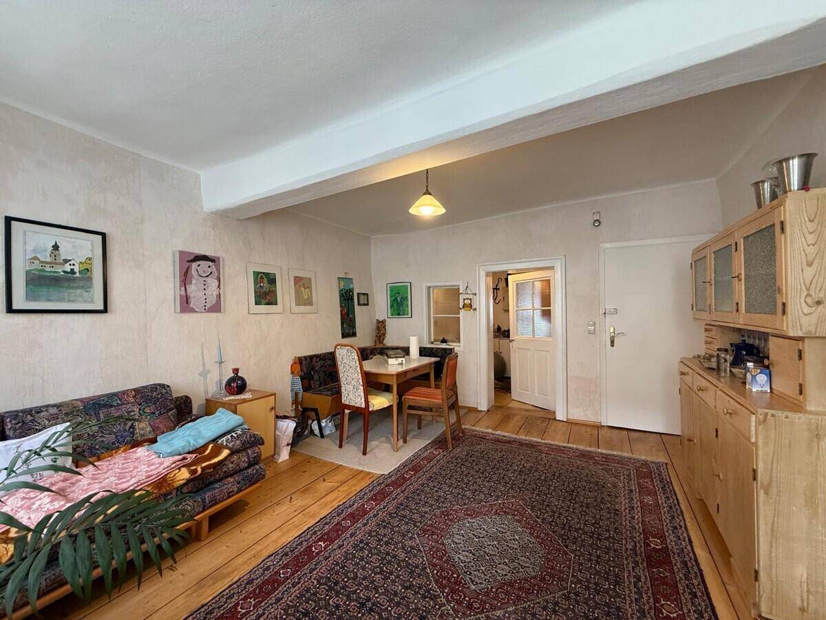 Gepflegtes Stadthaus mit 3 Einheiten - Widok 6