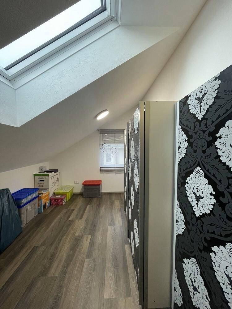 Schlafzimmer DG