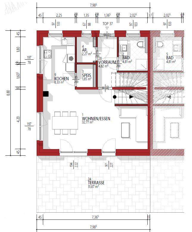 Grundriss des Erdgeschosses mit offenem Wohn-/Essbereich, Küche, Bad und großer Terrasse.