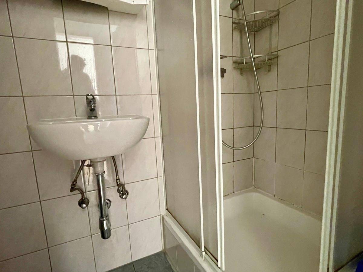 Dusche