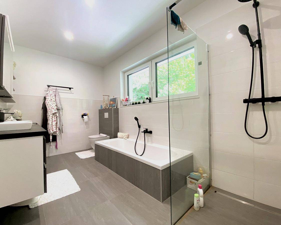 Badezimmer OG