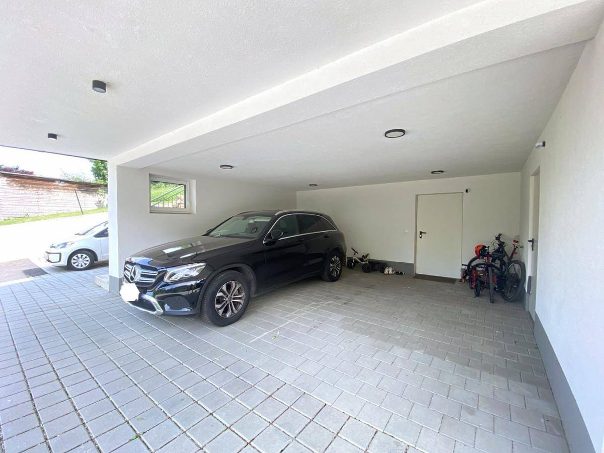 offene Garage