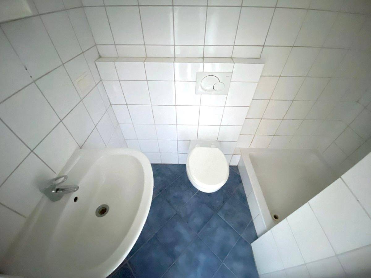 Bad - WC