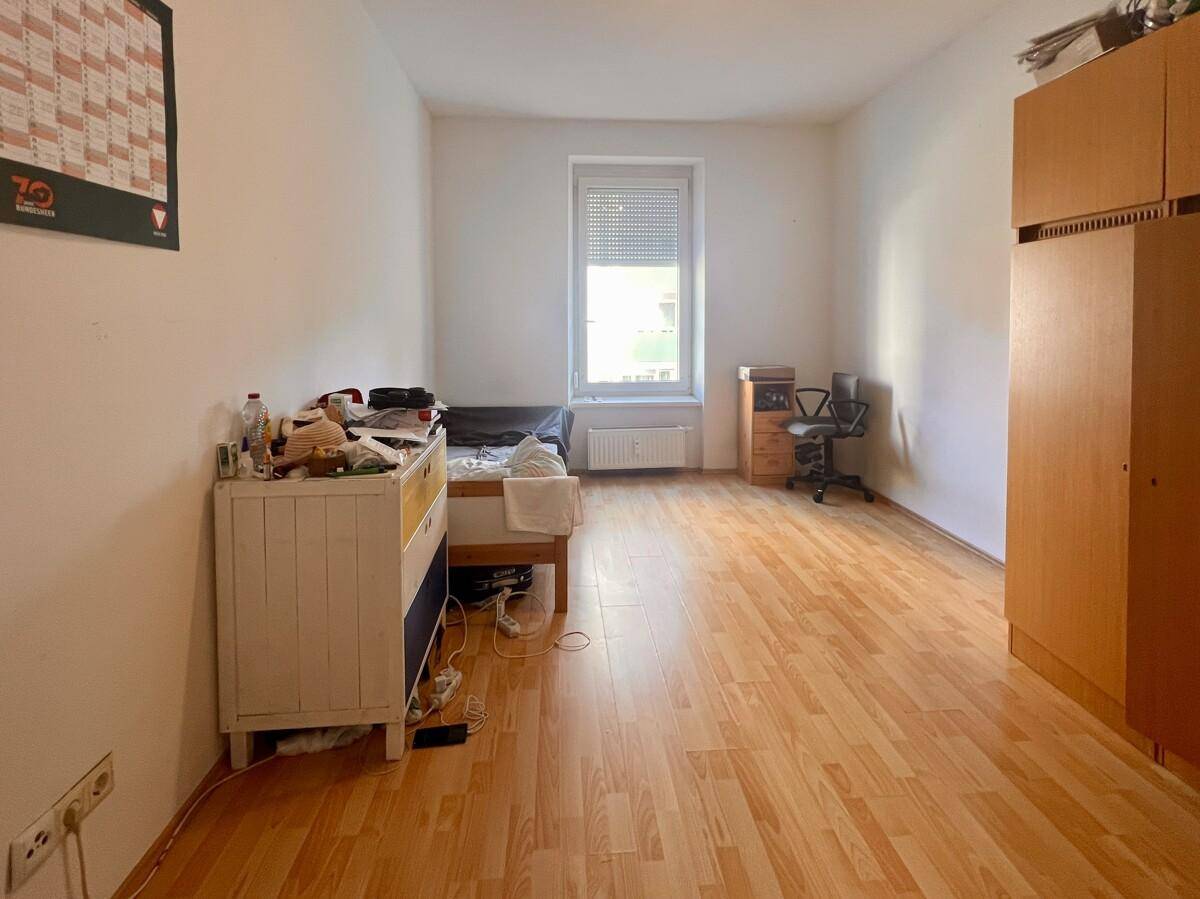 Wohn-/Schlafzimmer