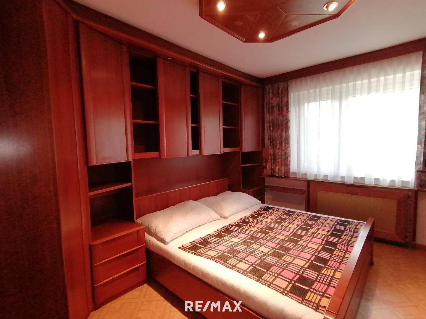 EG Schlafzimmer