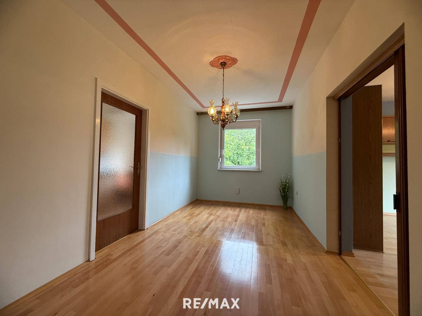 5 Esszimmer