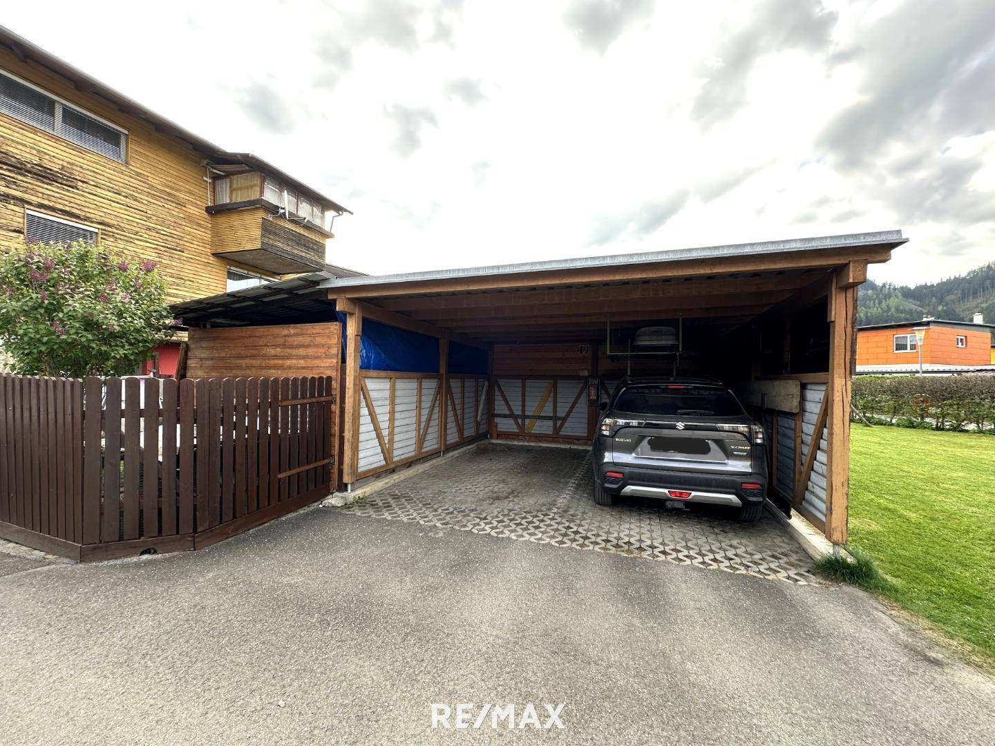 10_Carport