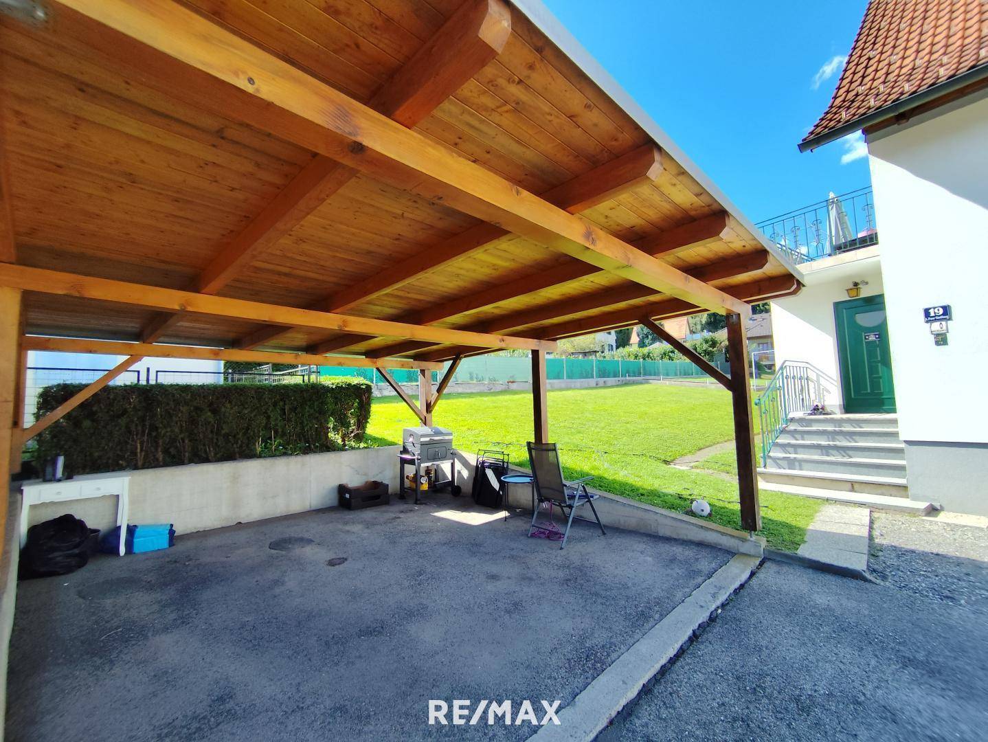 05Anton Carport