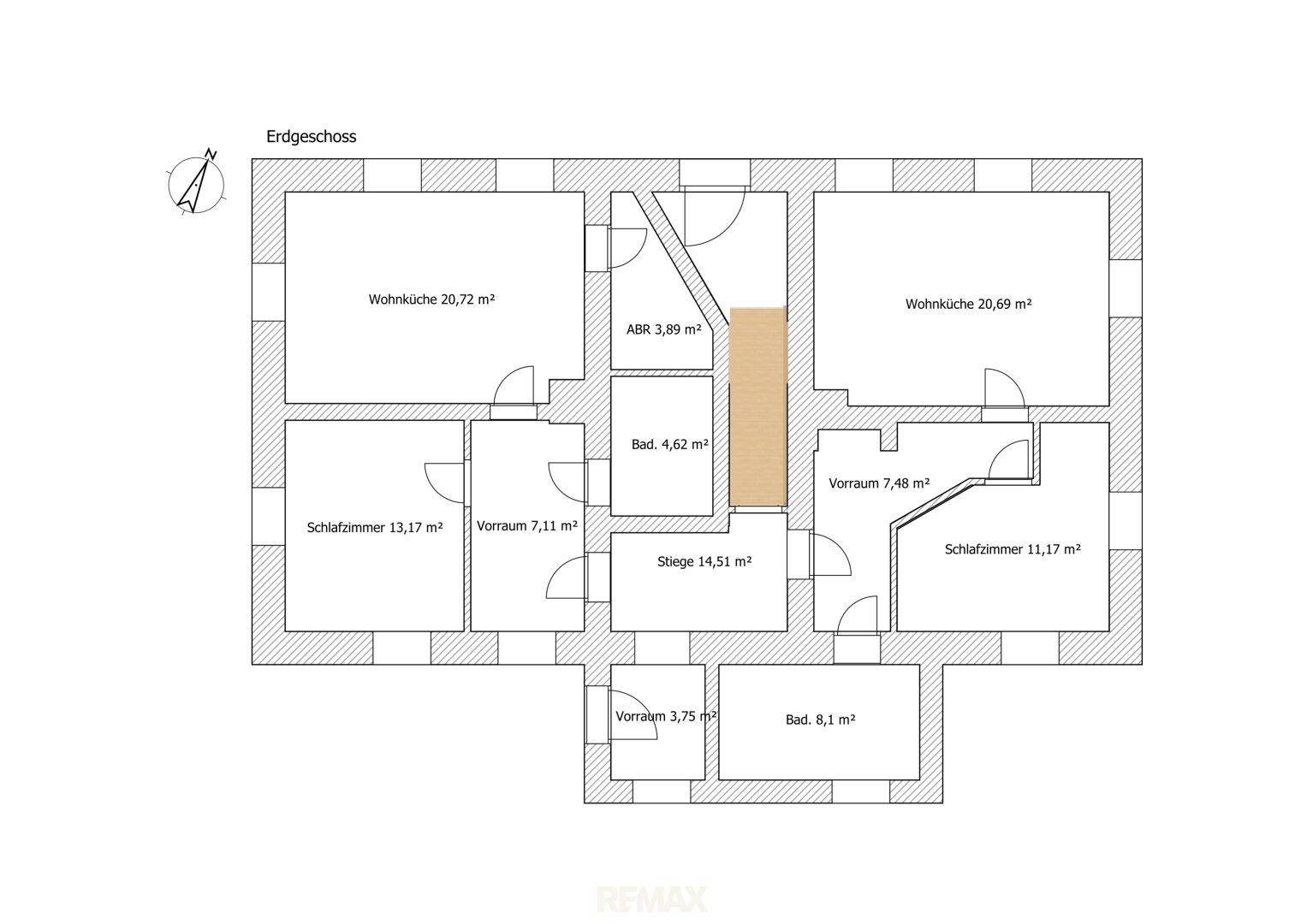 Grundriss des Erdgeschosses mit zwei Wohnküchen, Schlafzimmern und Bädern.