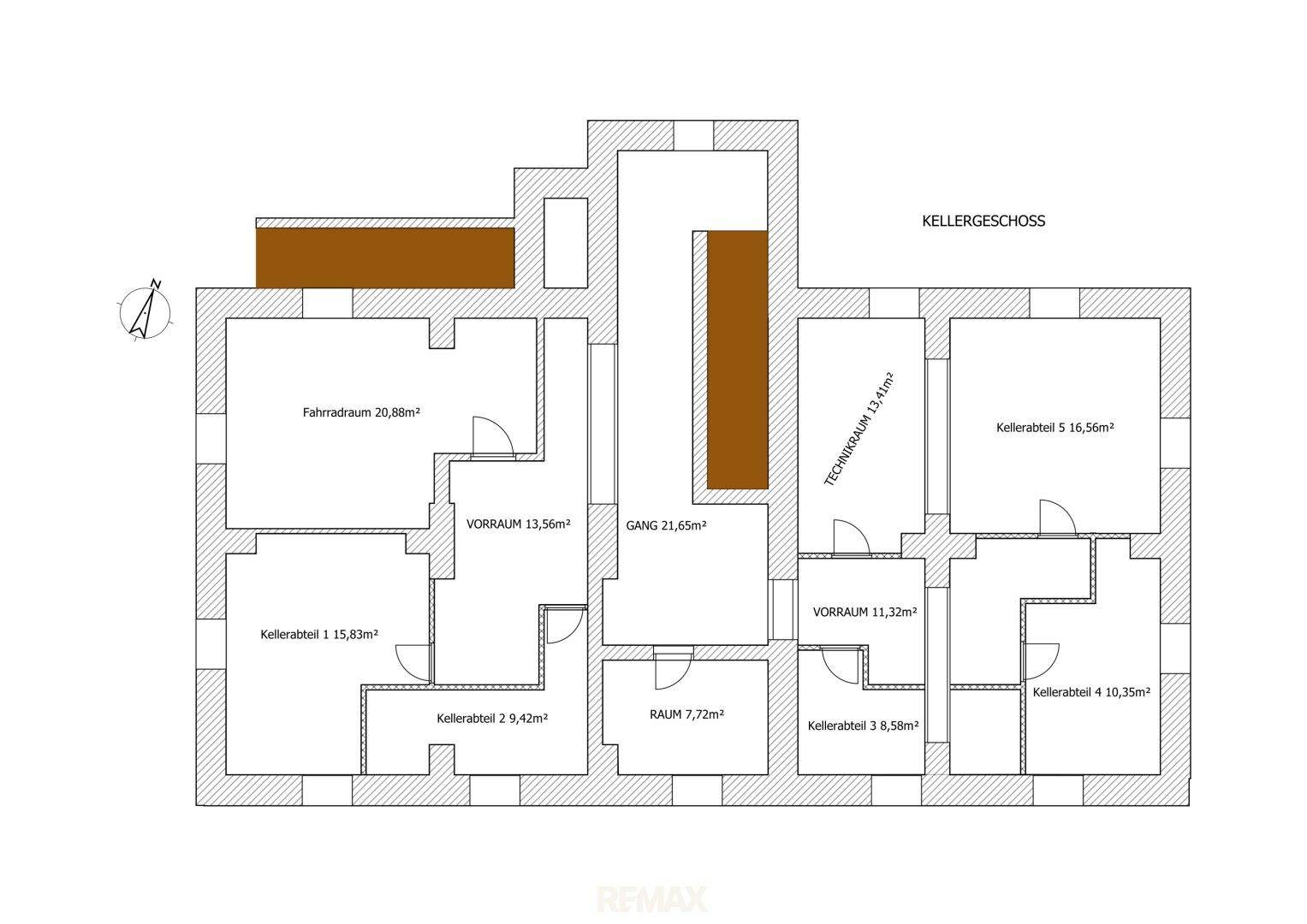 Grundriss des Kellergeschosses mit Fahrradraum, Technikraum und mehreren Kellerabteilen.