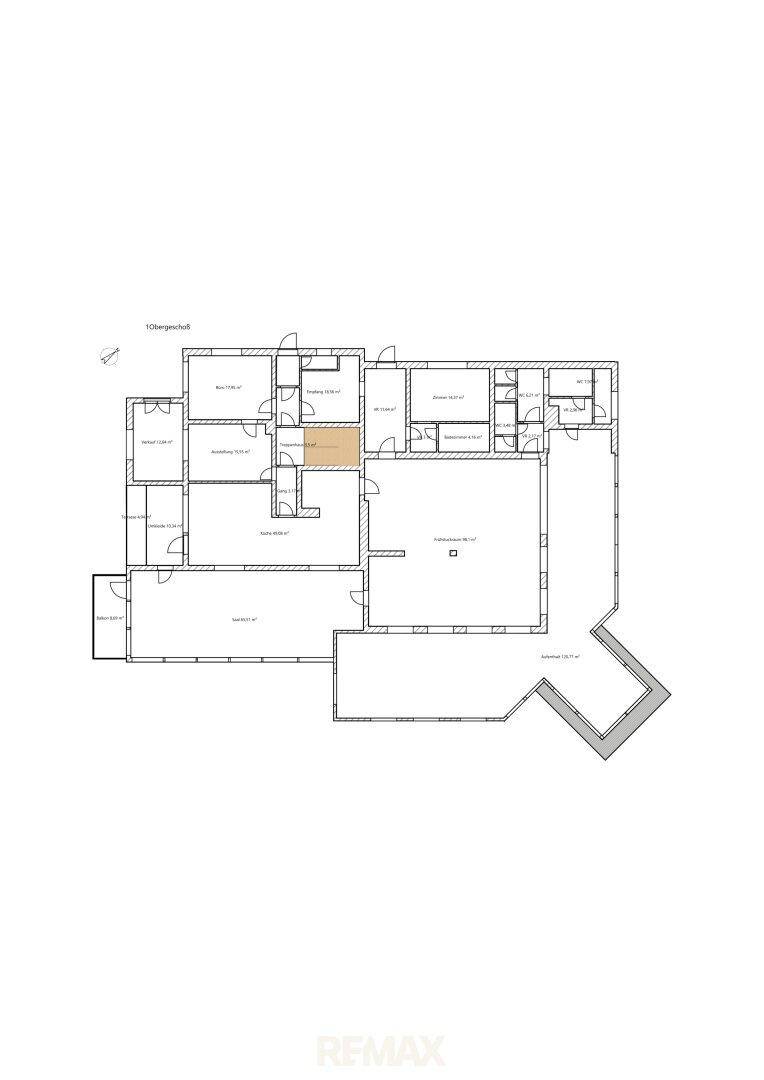 Grundriss des ersten Obergeschosses mit mehreren Zimmern und Bädern, detailliert dargestellt.