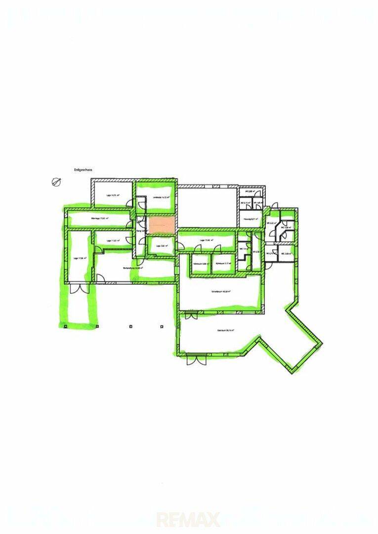 Grundriss mit grün markierten Bereichen, der die Raumaufteilung des Erdgeschosses zeigt.