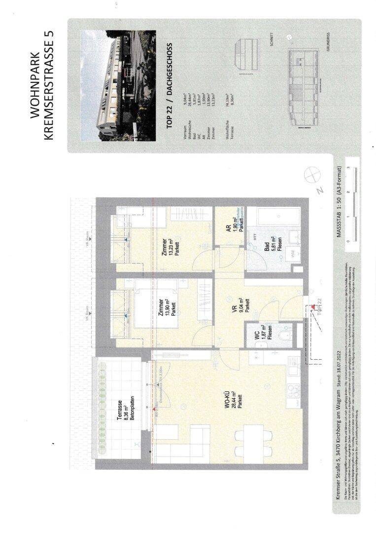 Grundriss einer Dachgeschosswohnung mit Terrasse, zwei Schlafzimmern und offenem Wohnbereich.