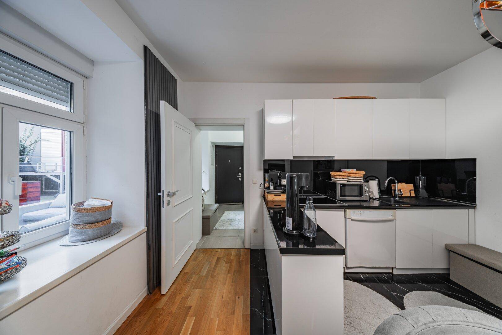 3-ZIMMER-GARTENWOHNUNG IN PENZING – MODERNER WOHNKOMFORT MIT GALERIE - Widok 3