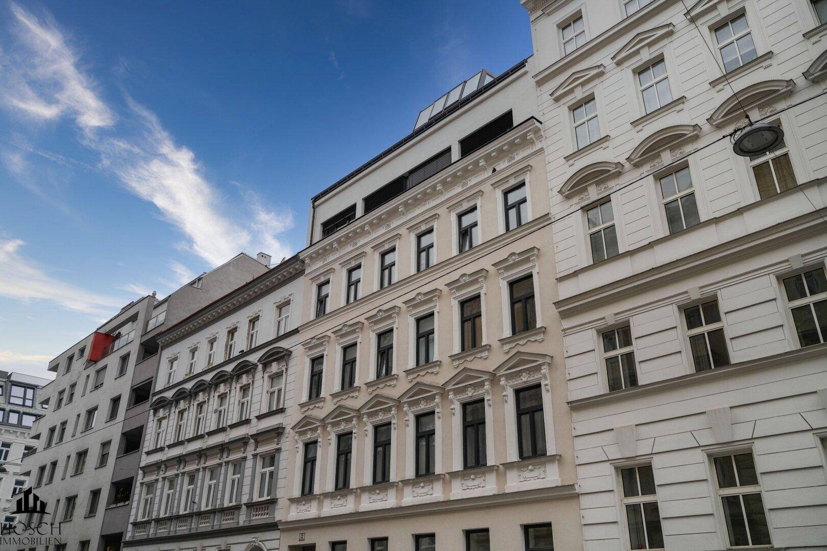Imposants Wohnjuwel | 7 Stilwohnungen mitten in der Stadt [DG + kernsanierter Altbau] | elegant &amp; hochwertig - Mehr