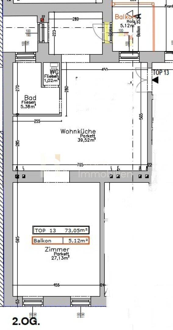 Grundriss der Wohnung Top 13 mit Wohnküche, Bad und Balkon.