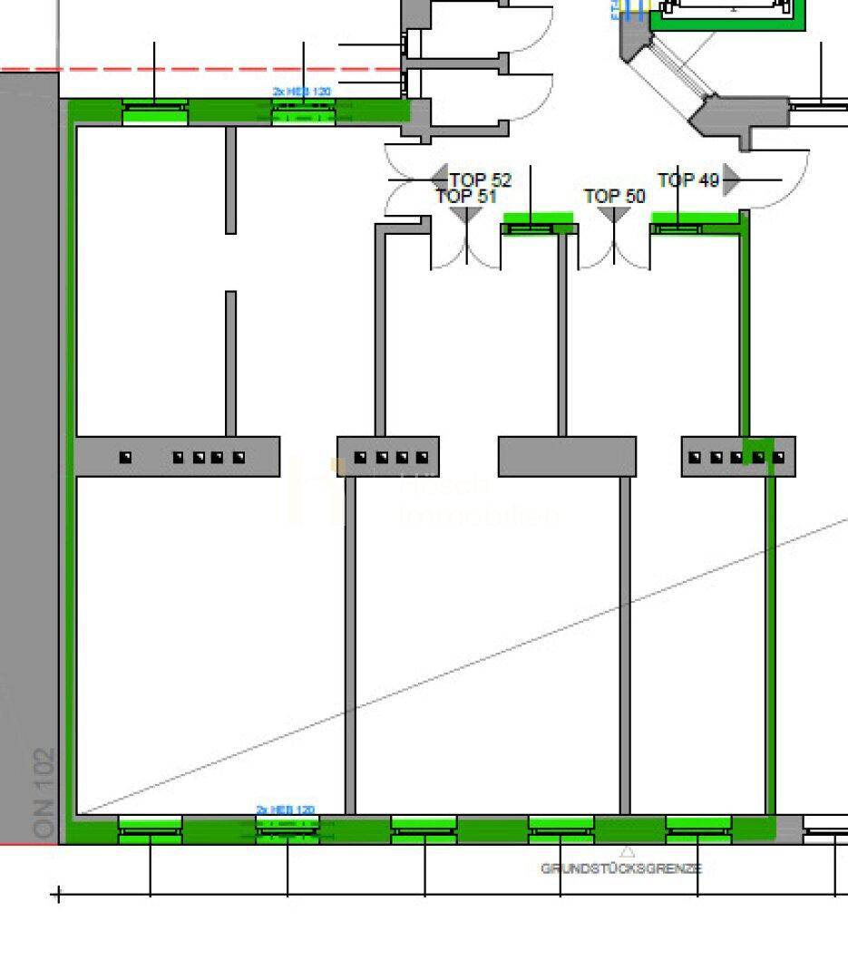 Technischer Grundriss, der die Aufteilung mehrerer Wohneinheiten und die Grundstücksgrenze zeigt.