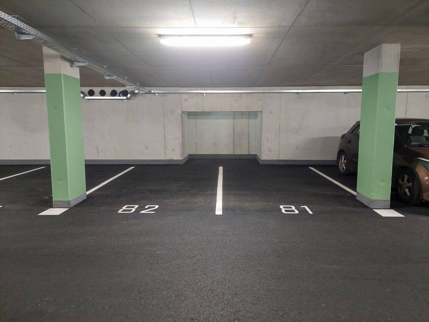 Doppelgaragenstellplatz