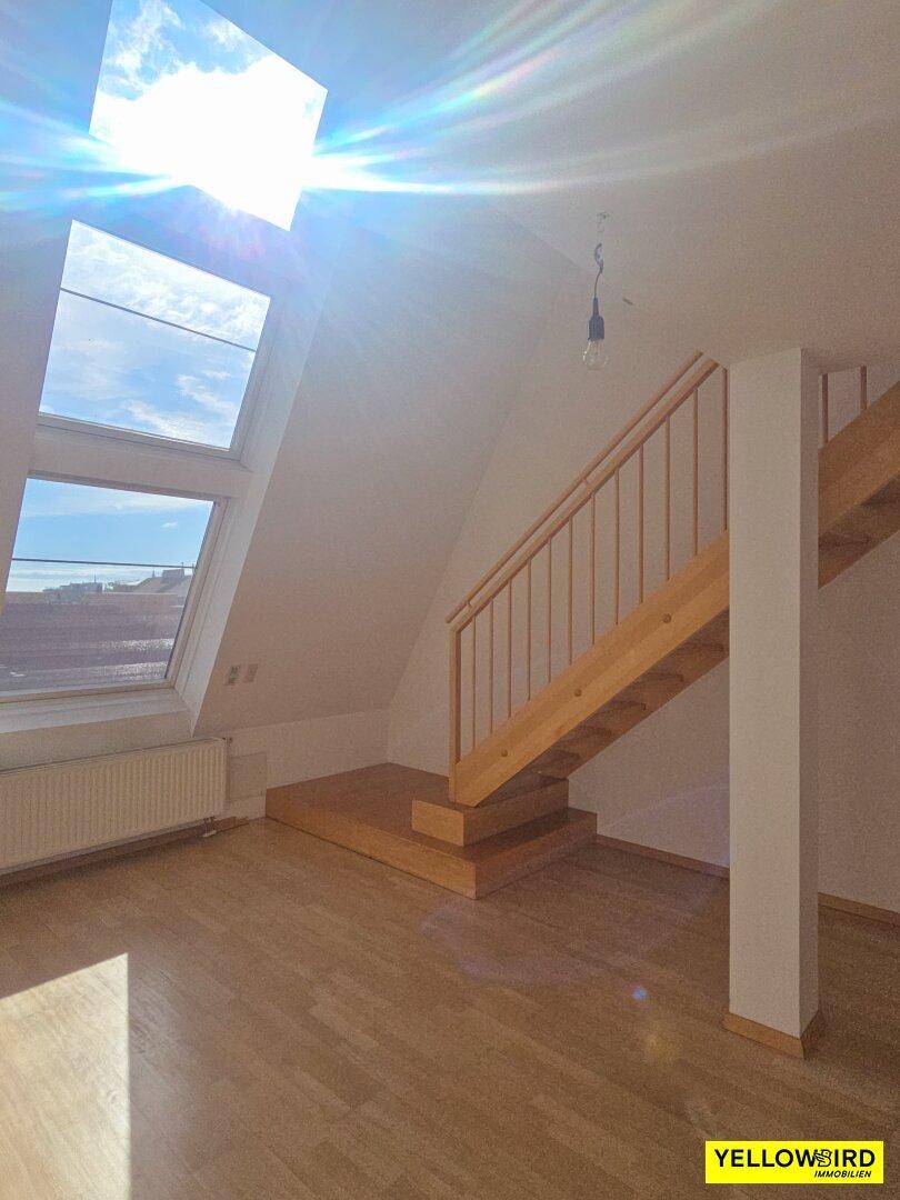 Galerie - Blick von UG