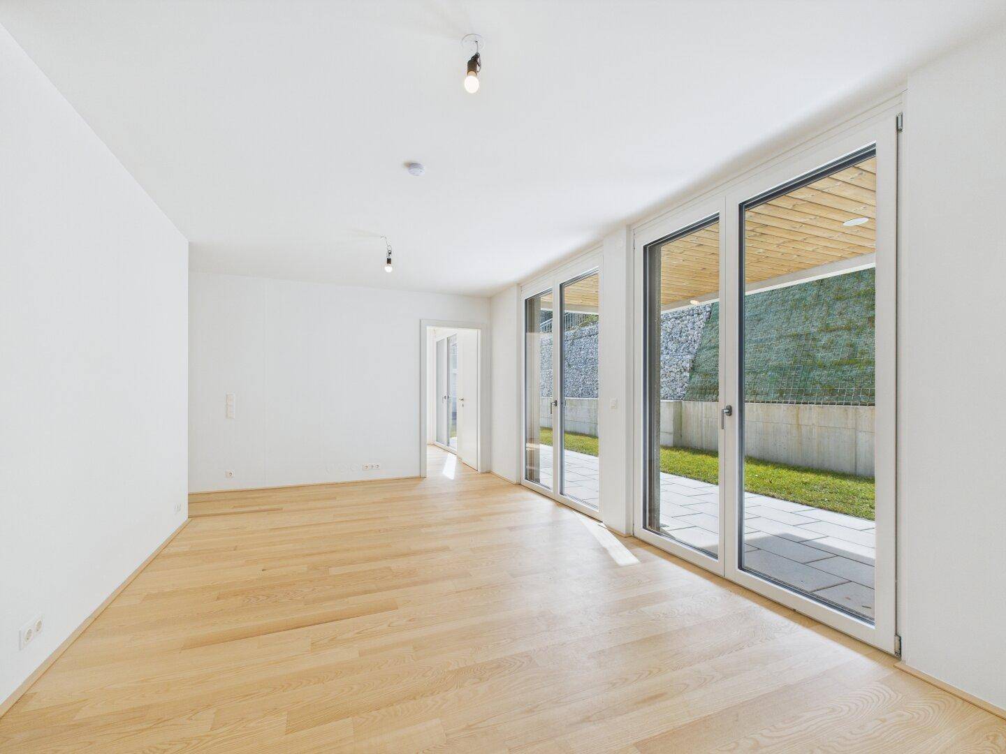 7- Zimmer Wohnung mit Möglichkeit zur Trennung | Klosterneuburg | Eigengarten und Terrasse - Ansicht 4