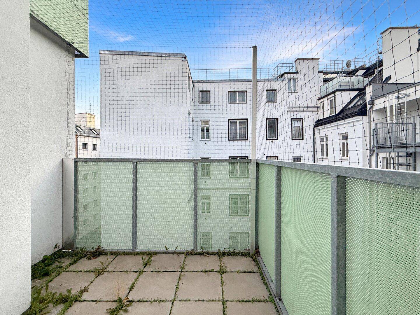 Miete: 2-Zimmer Wohnung im 6. Liftgeschoss mit zwei Balkonen: Komplett möbliert und bezugsfertig | 1100 Wien - Ansicht 5