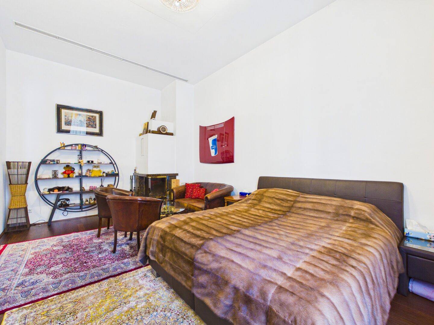 Schlafzimmer 1