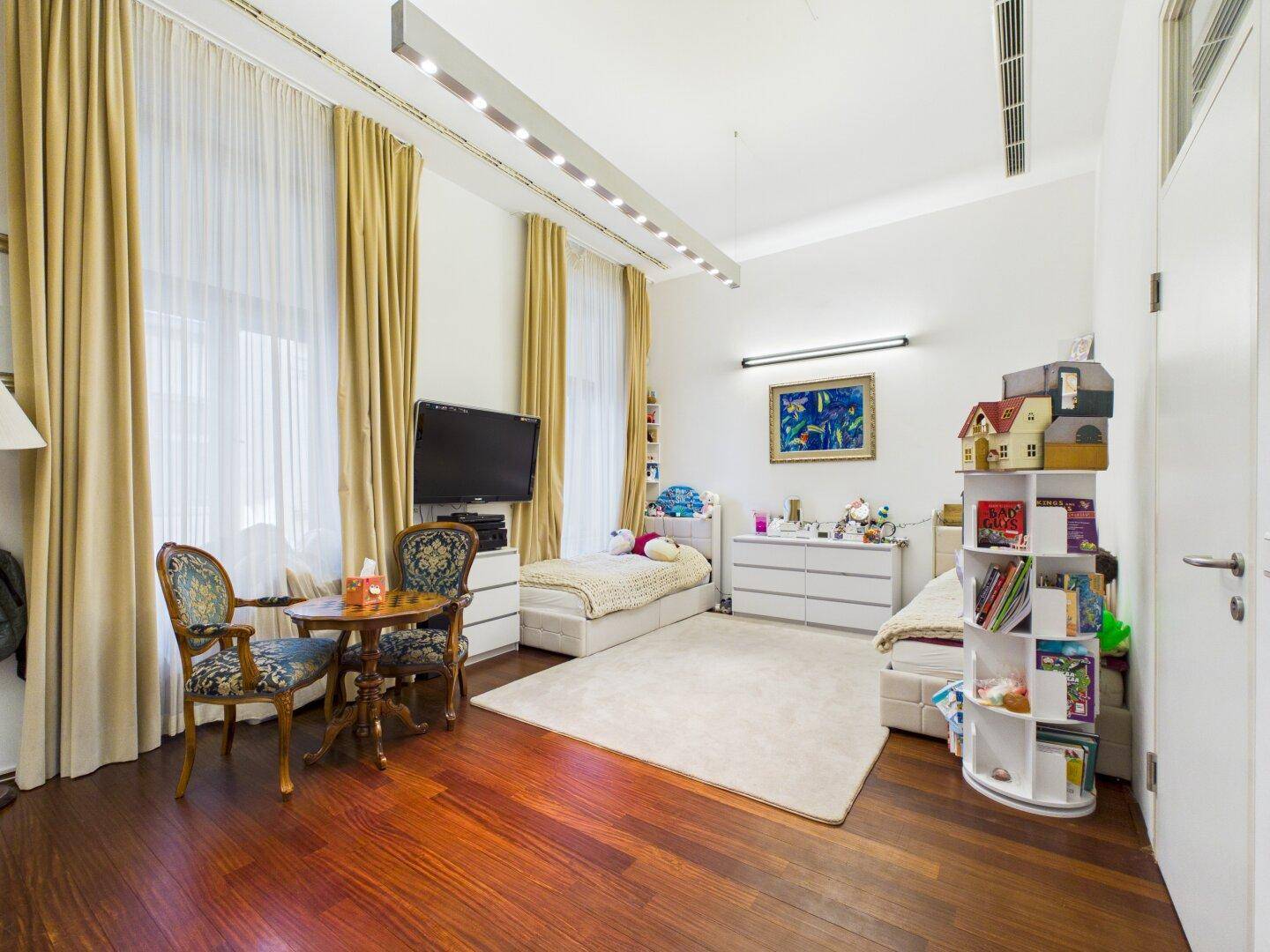 Schlafzimmer 2
