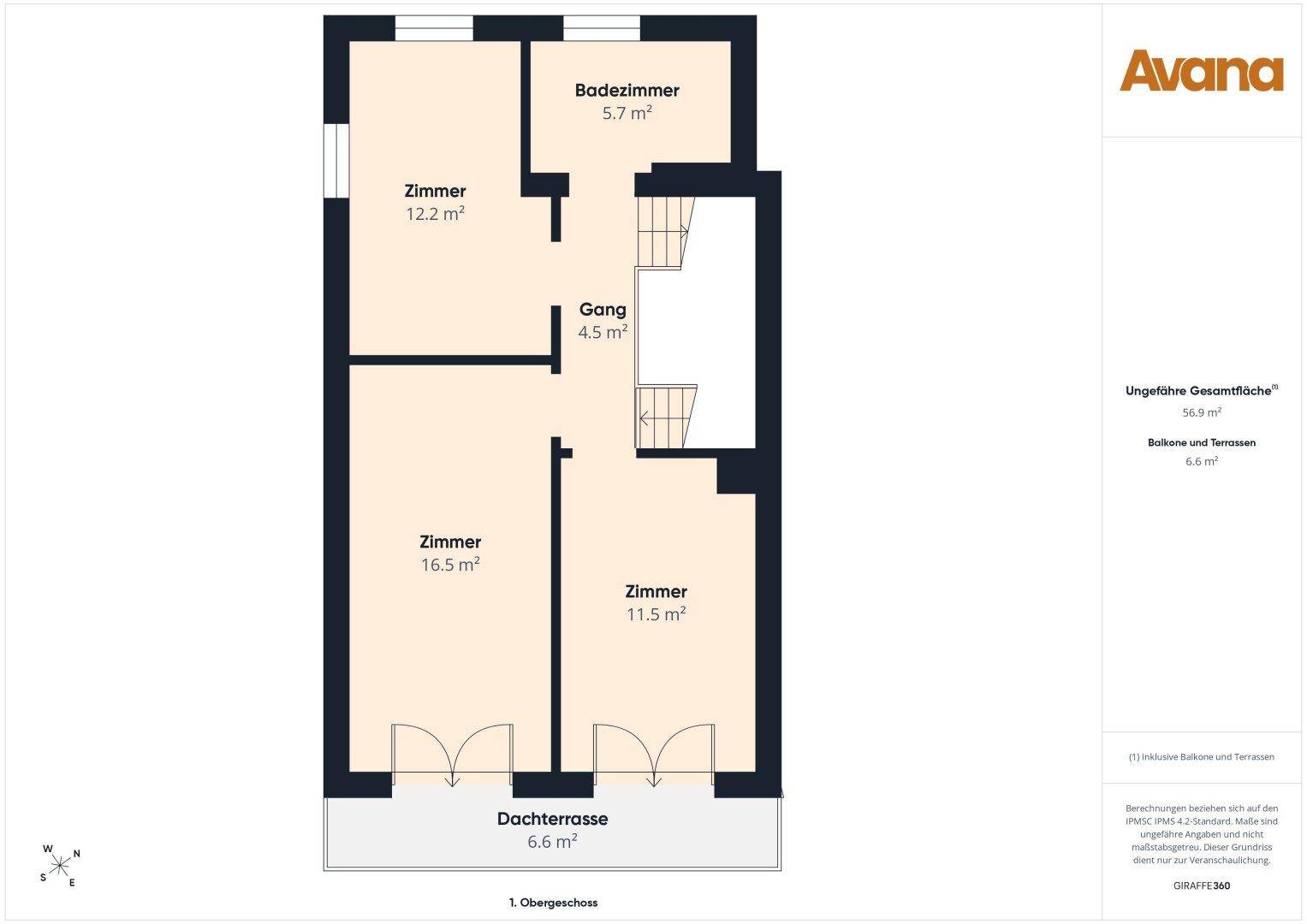 Grundriss des ersten Obergeschosses mit drei Zimmern, Badezimmer, Gang und Dachterrasse.