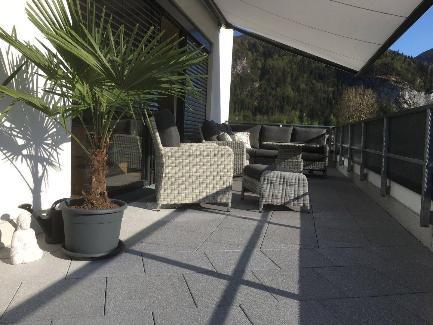 Eisenmann-Immobilien-Penthouse-Wohnung-in-Kufstein-Dachterrasse.jpg