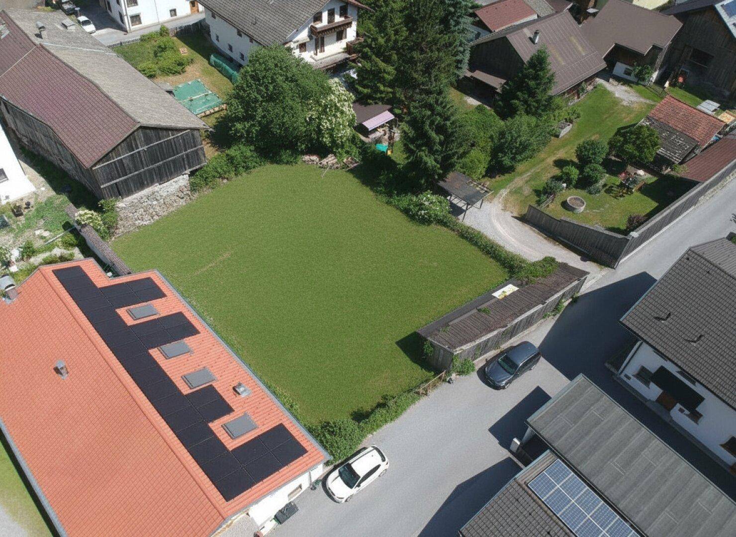 Einzigartiges Grundstück in Silz – 804m² mit traumhaftem Berg- und Fernblick! - Ansicht 2