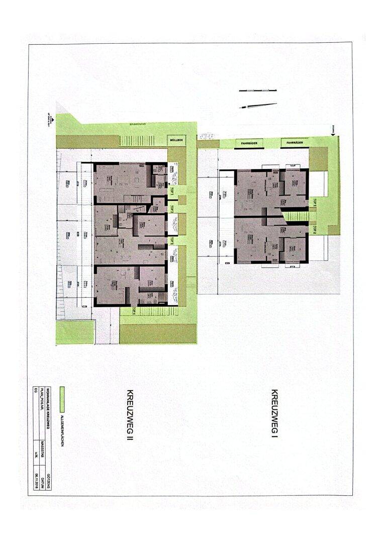Übersichtsplan der Gebäude Kreuzweg I und II mit Außenanlagen und Parkplätzen.