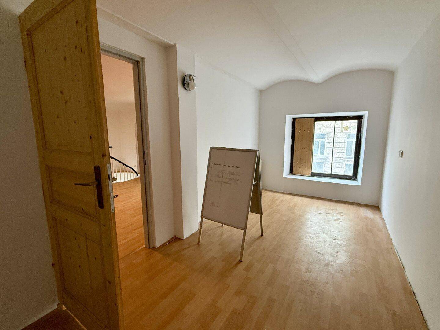 kleiner Raum im OG