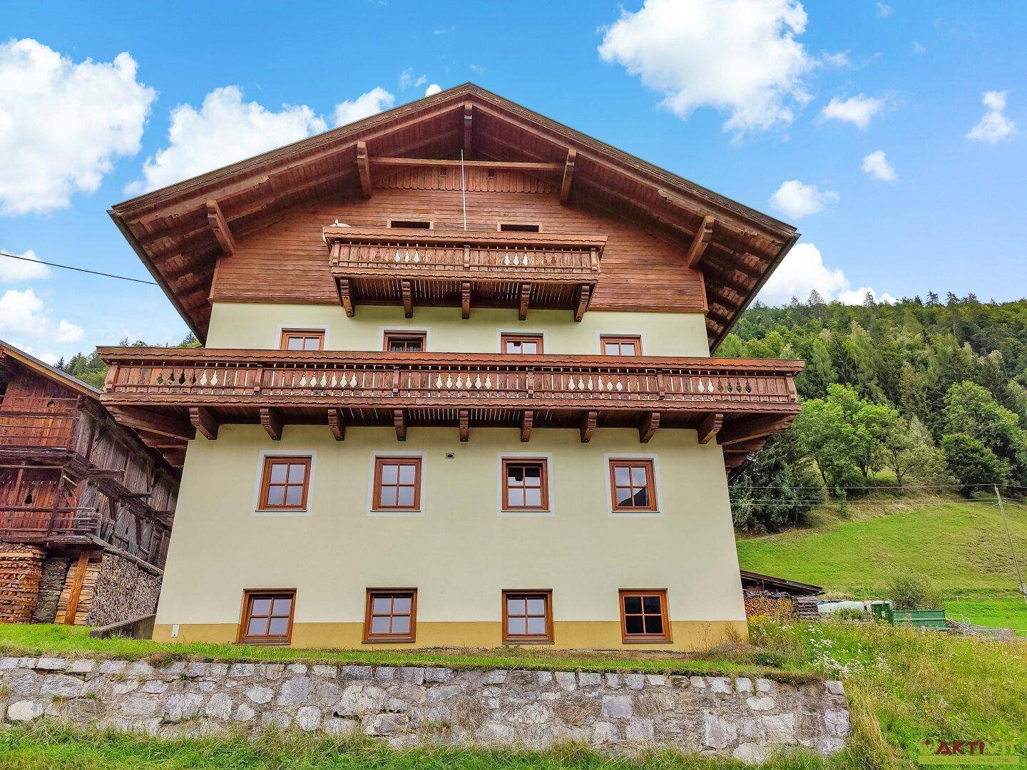 Großzügiges Bauernhaus mit viel Grundbesitz im Lesachtal. - Nebengebäude und Alpenfläche inklusive. - In der Natur. – pohled 2