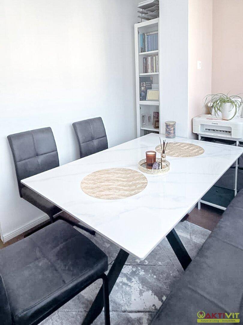 Moderne 3-Zi-Wohnung im 8. Stock. - Mit Parkplatz und Fernblick. - Ansicht 3