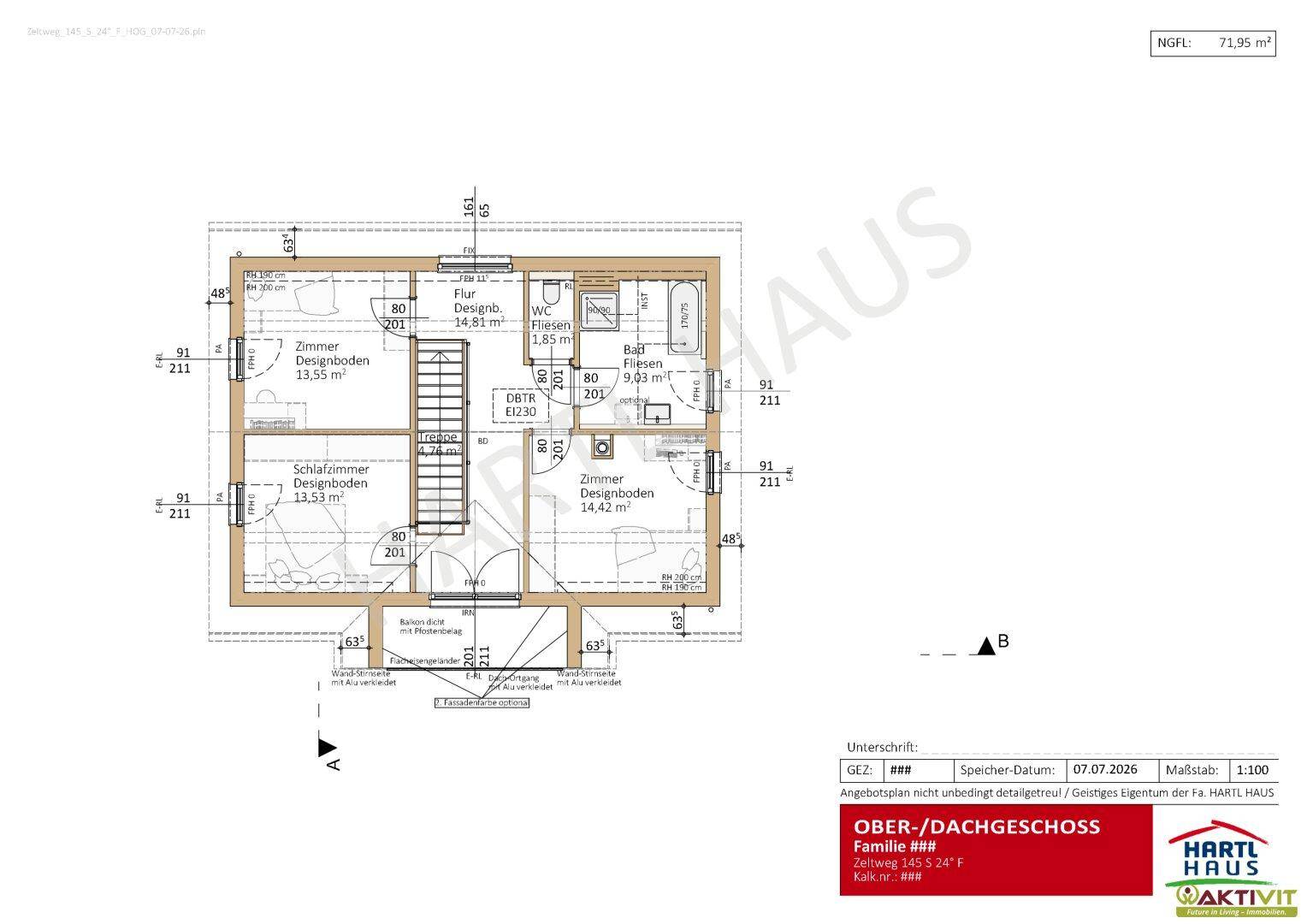 Grundriss des Obergeschosses mit drei Schlafzimmern, Bad und Zugang zum Balkon.