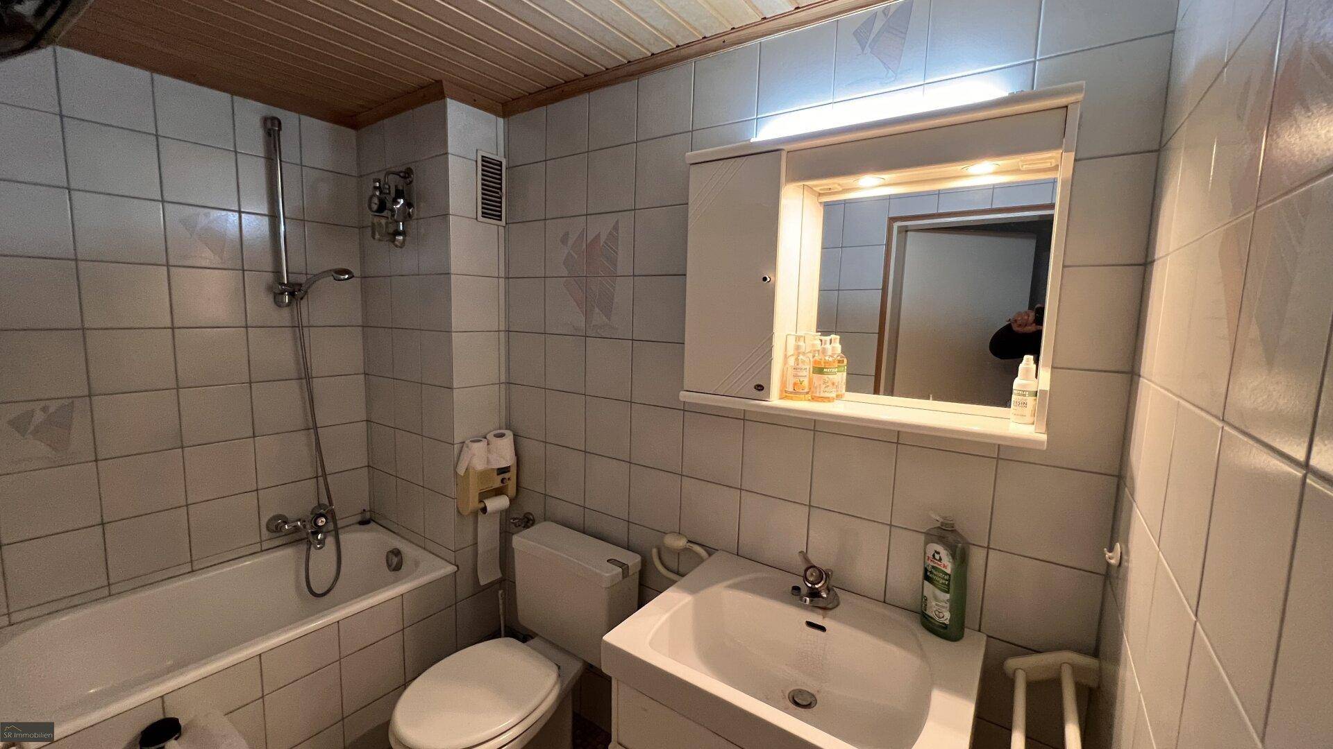 Sanierungsbedürftiges Wohnhaus mit Entwicklungspotenzial - Ansicht 5