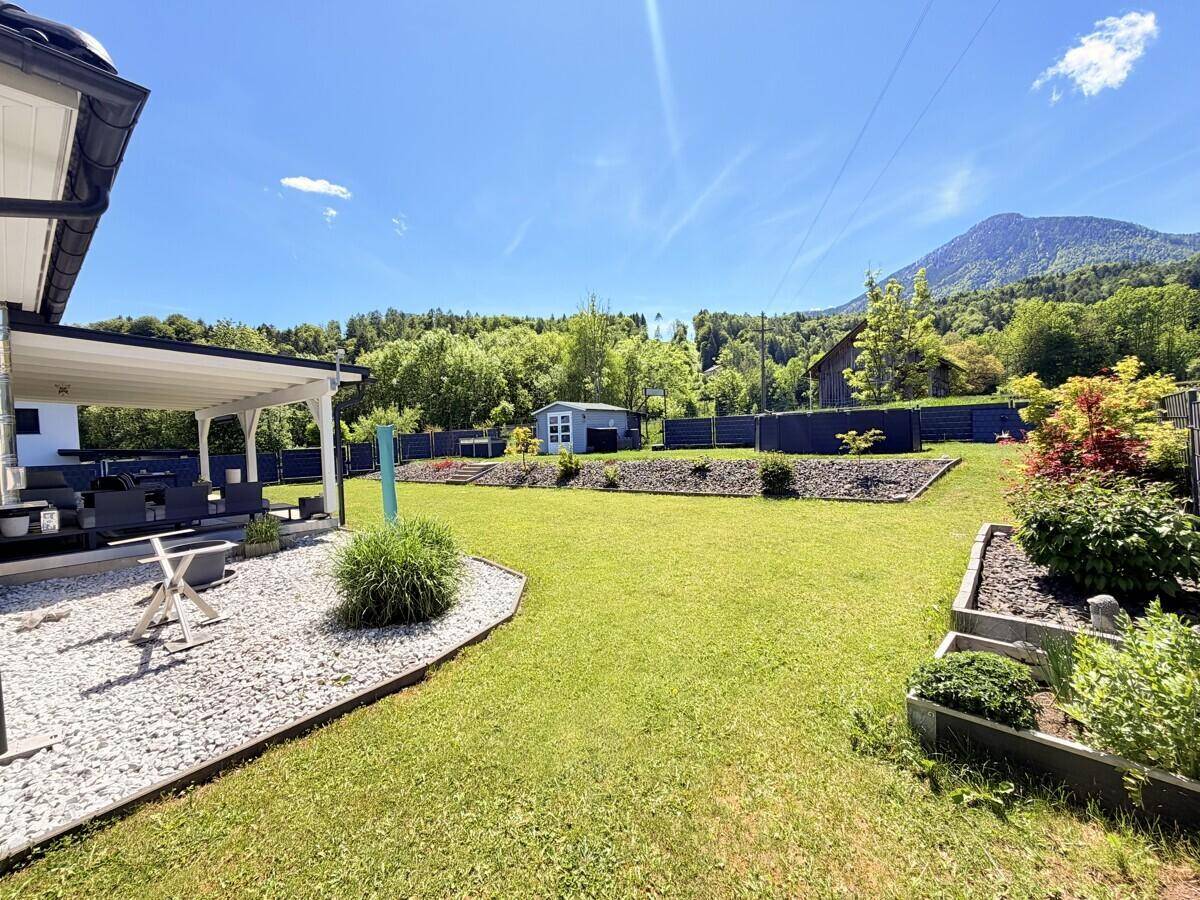 Haus, 110 m², Grundstück 900 m²