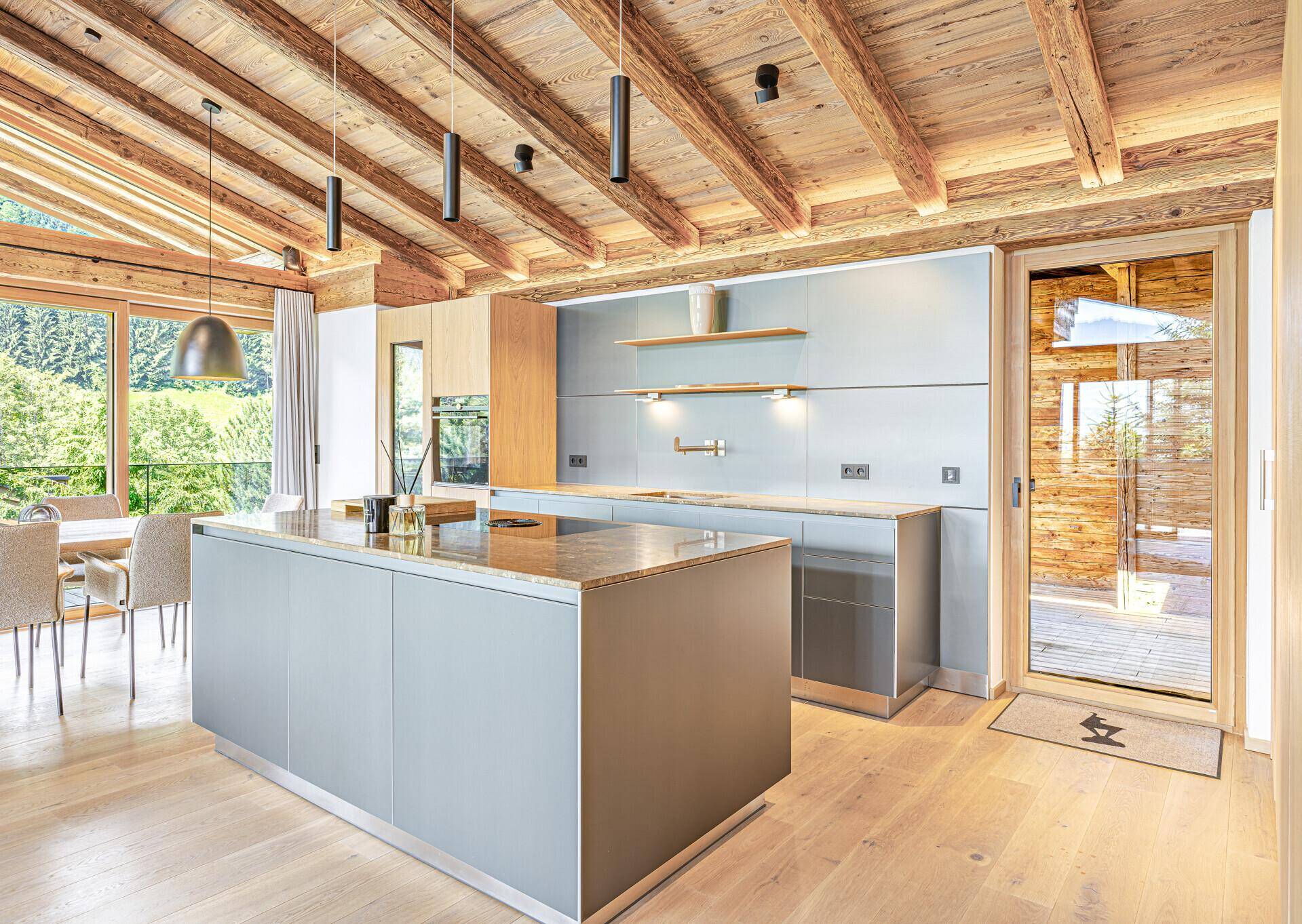 Exklusive Alpenresidenz mit unverbaubarem Panoramablick – pohled 3