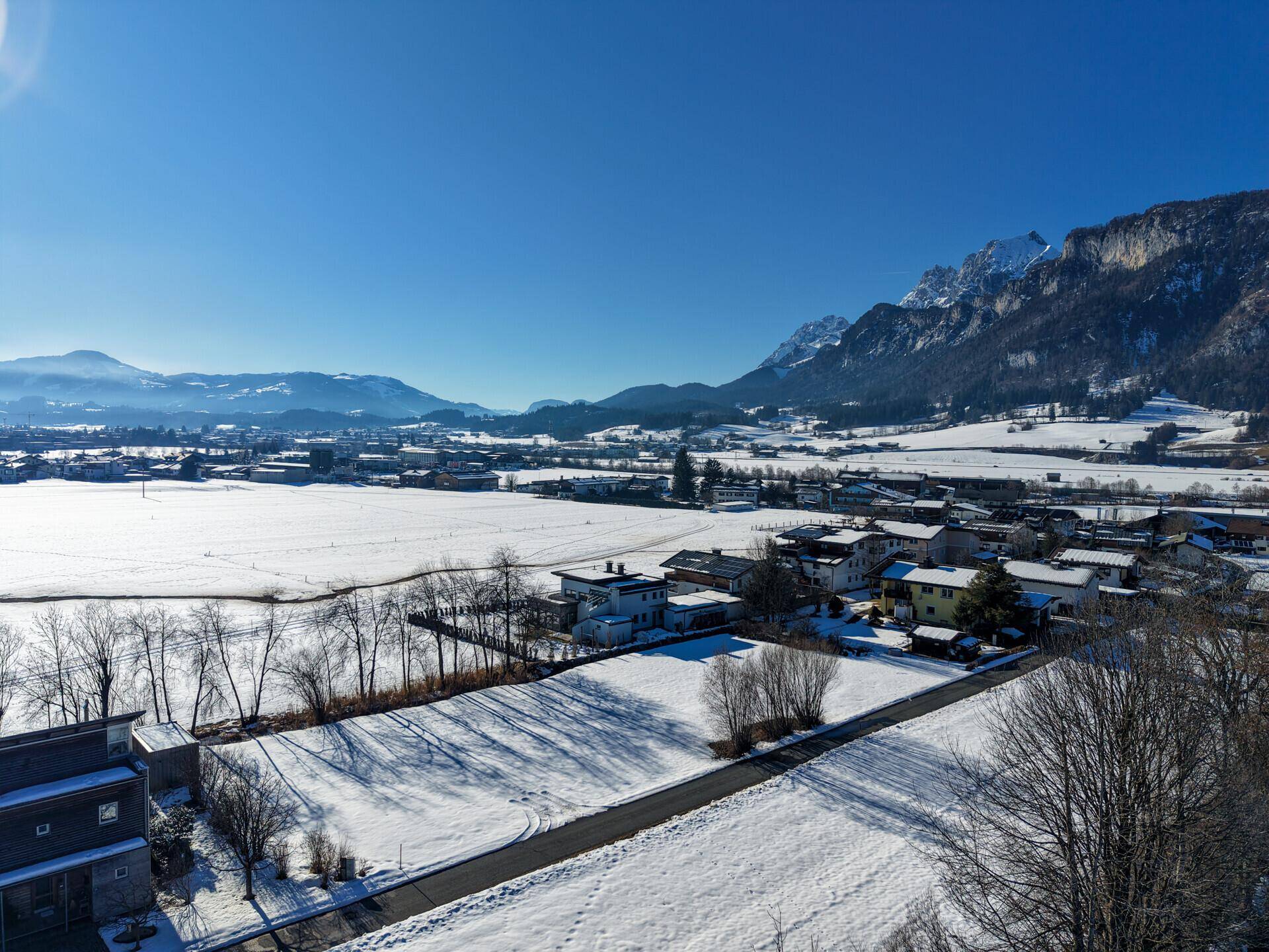 Grundstück mit Panoramablick und viel Potential - Ansicht 4