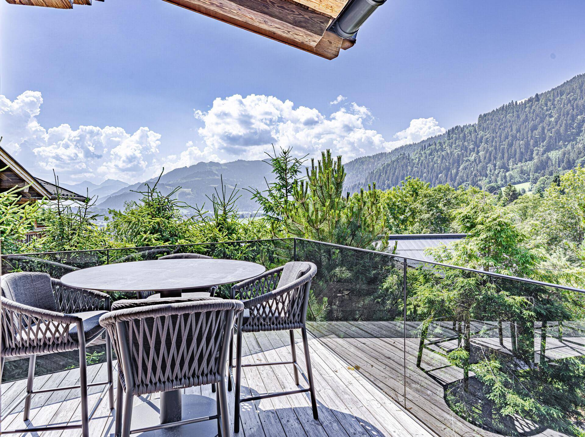 Balkon Wohnbereich